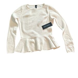 ✨NWT✨ Marciano Cream Ribbed Peplum long sleeve top